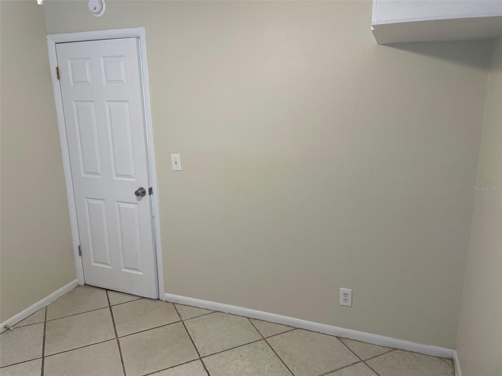 Image 21 of 33 For 3704 36th Street W