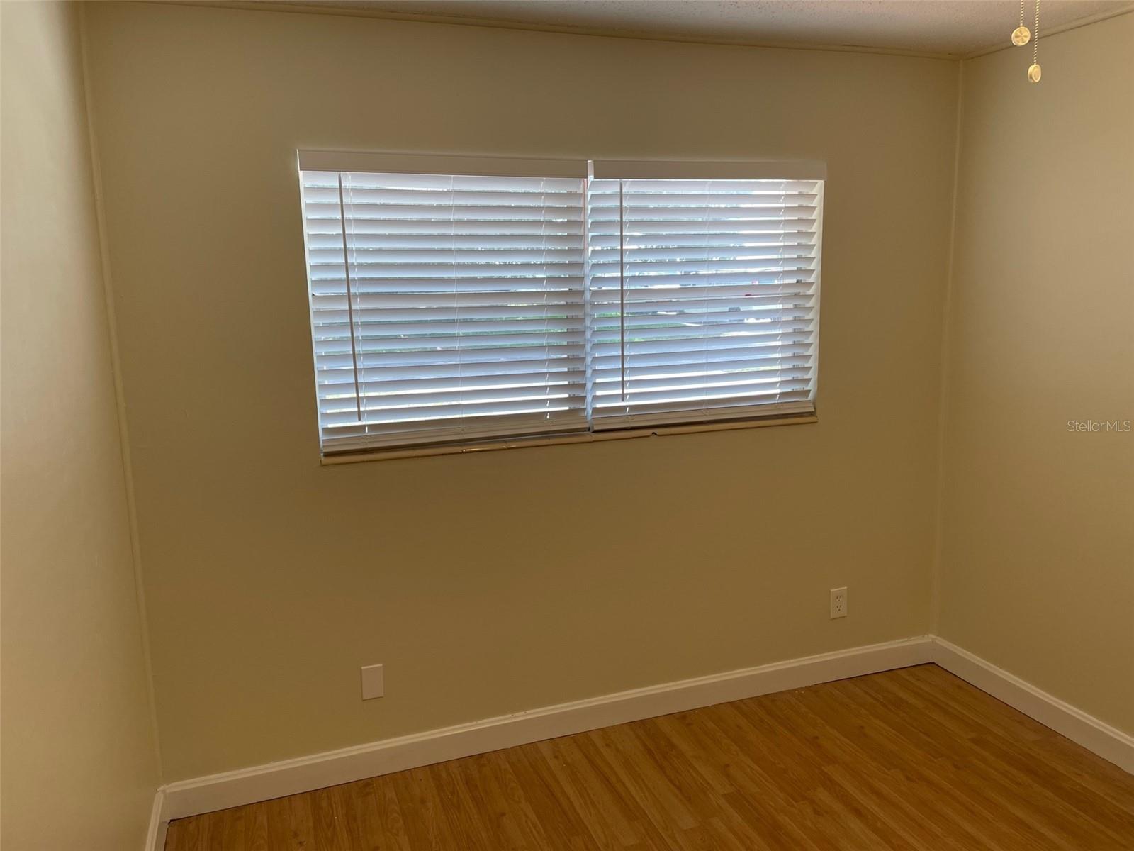 Image 28 of 33 For 3704 36th Street W