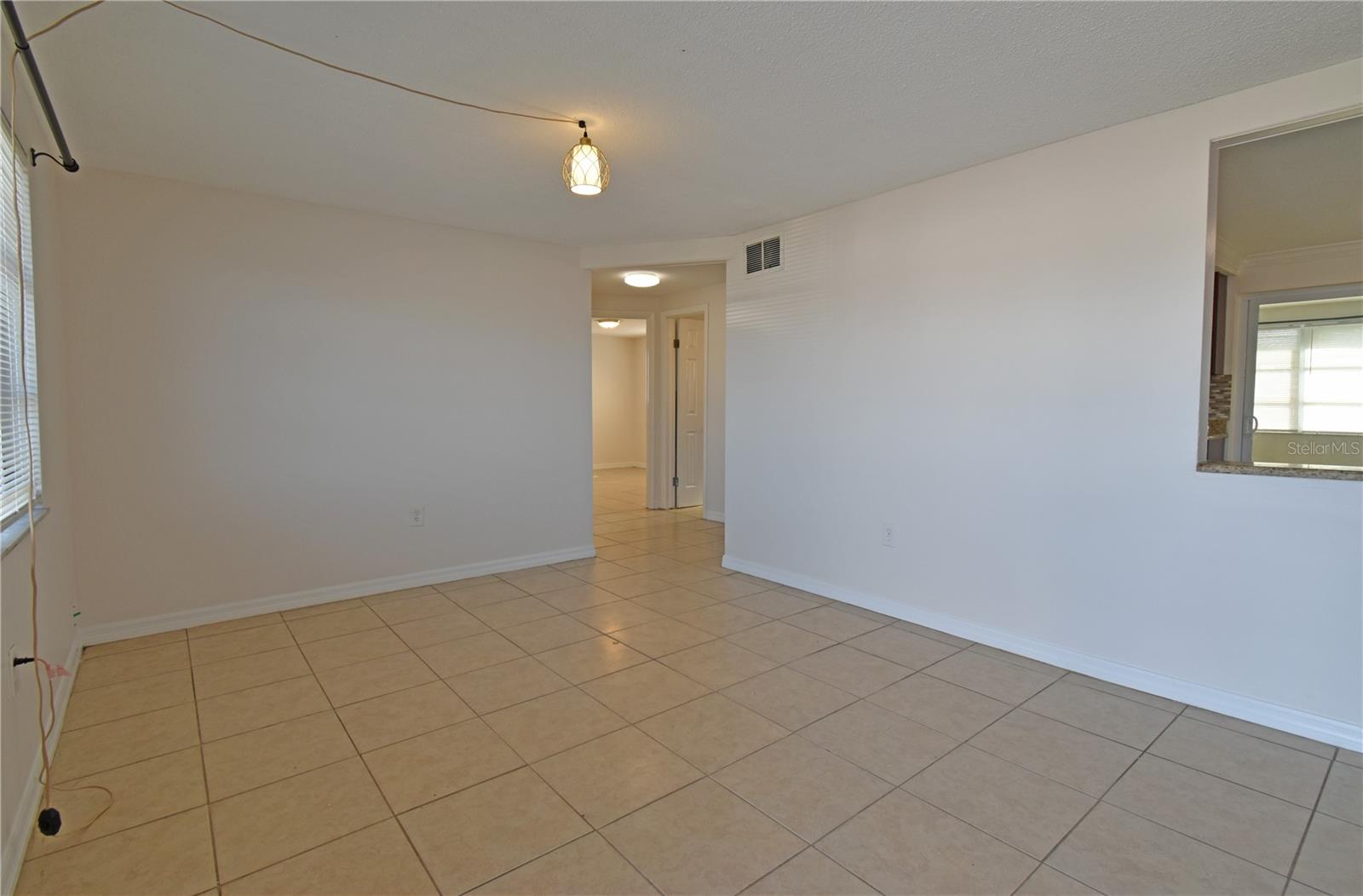 Image 8 of 24 For 7724 Coventry Drive