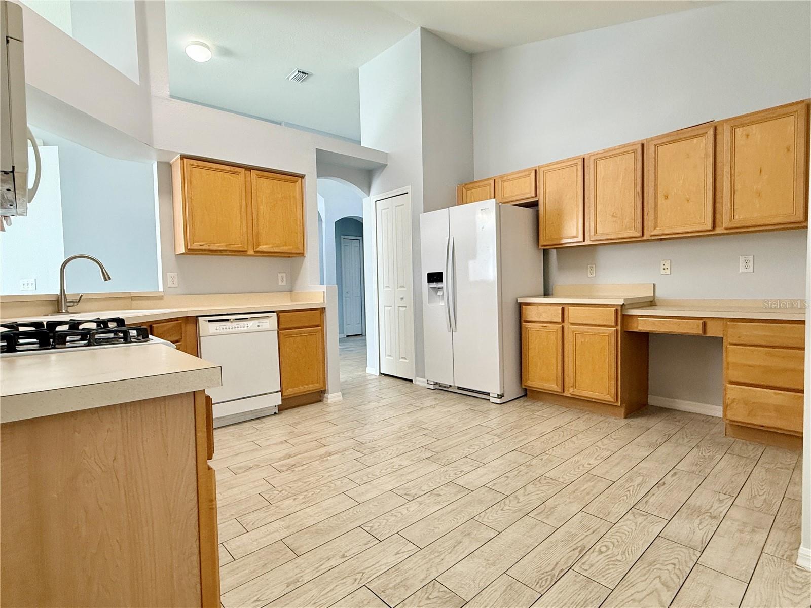 Image 5 of 10 For 30542 Tremont Drive