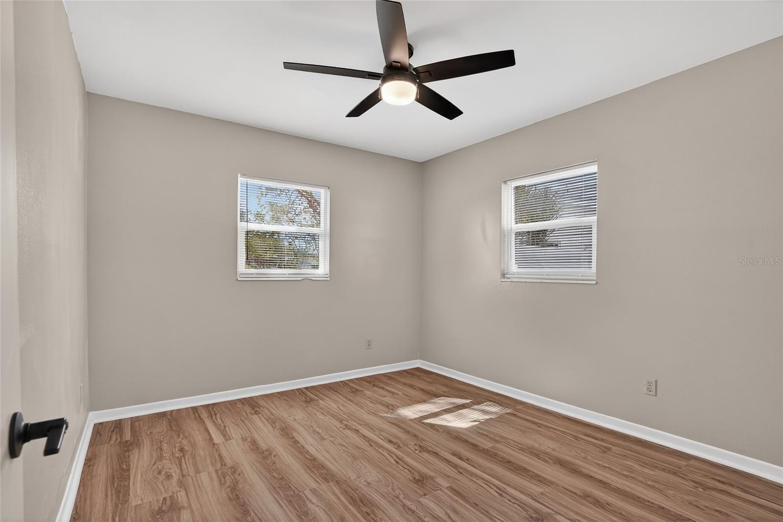 Image 12 of 32 For 8244 125th Street