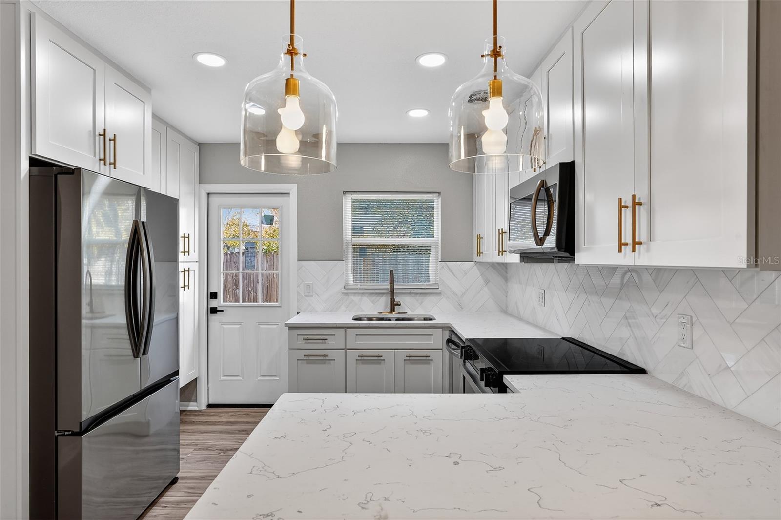 Image 6 of 32 For 8244 125th Street