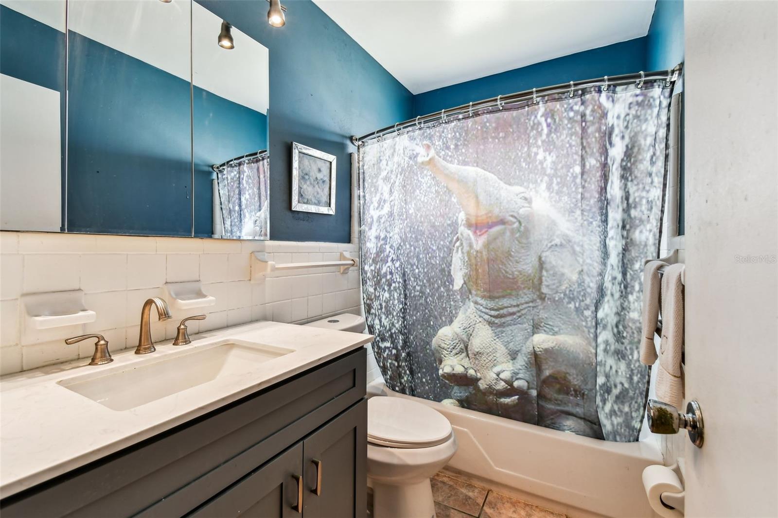 Image 24 of 86 For 8080 112th Street 301