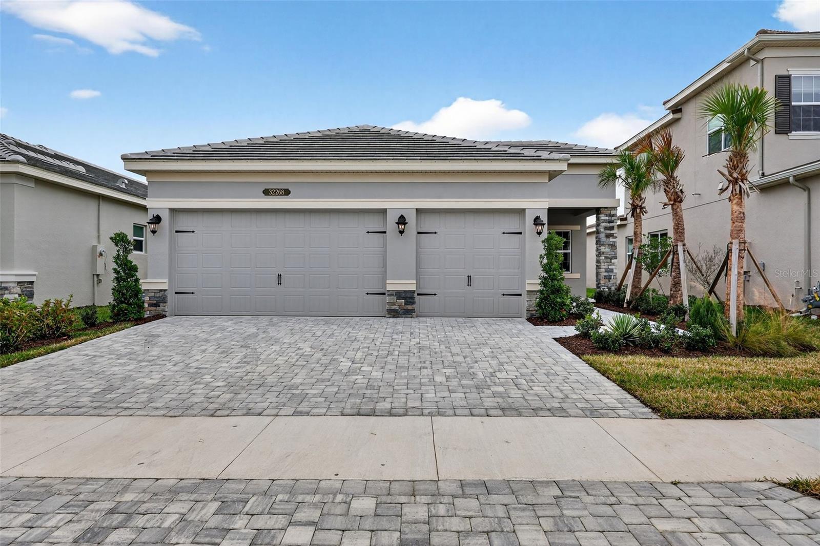 Details for 32268 Mahogany Valley Drive, WESLEY CHAPEL, FL 33543