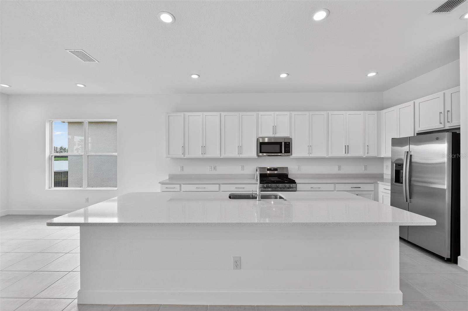 Image 11 of 51 For 32268 Mahogany Valley Drive