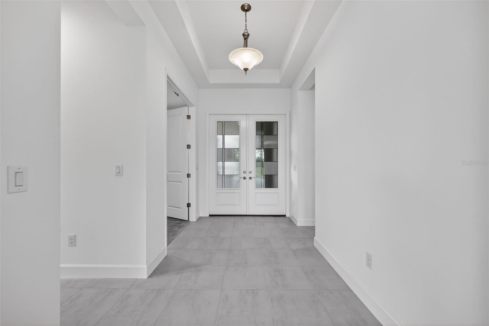 Image 6 of 51 For 32268 Mahogany Valley Drive