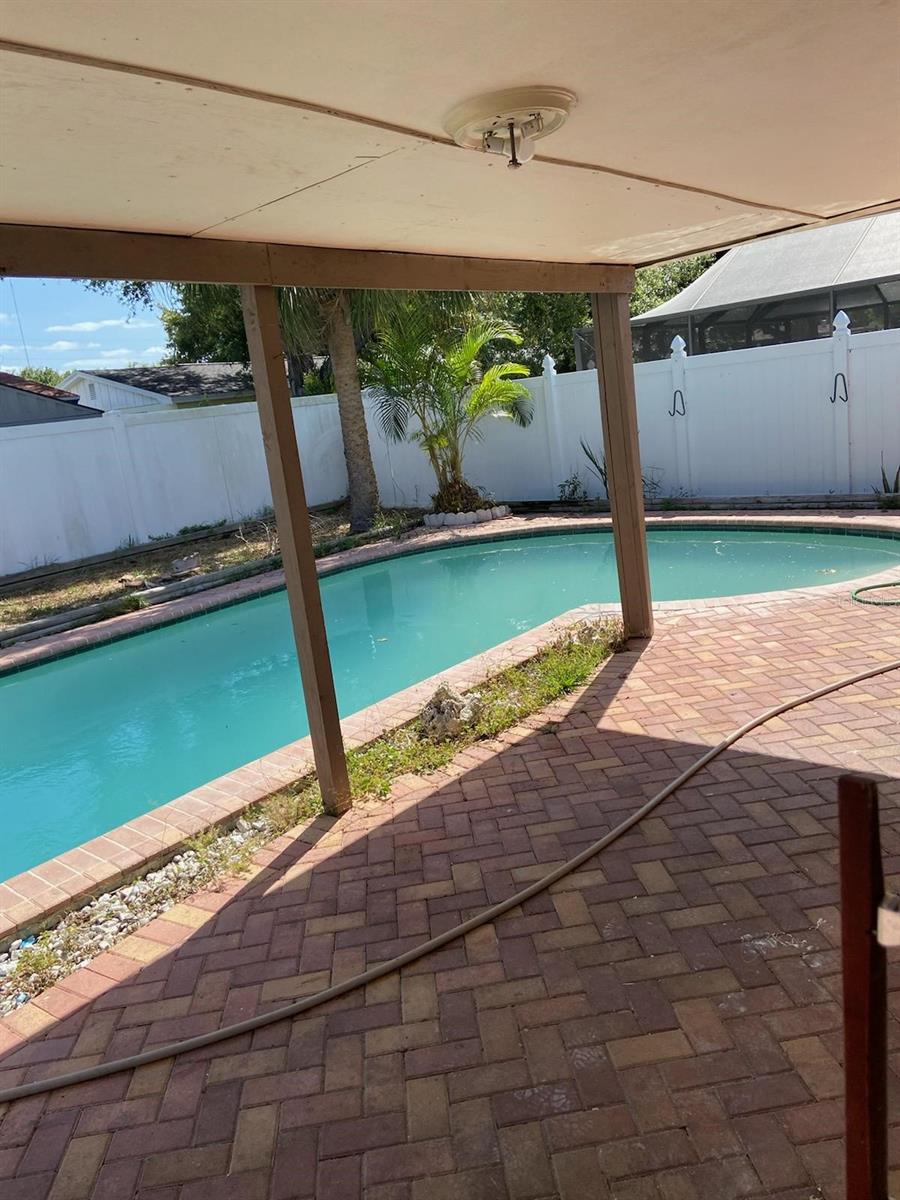 Image 9 of 9 For 3600 Beacon Square Drive