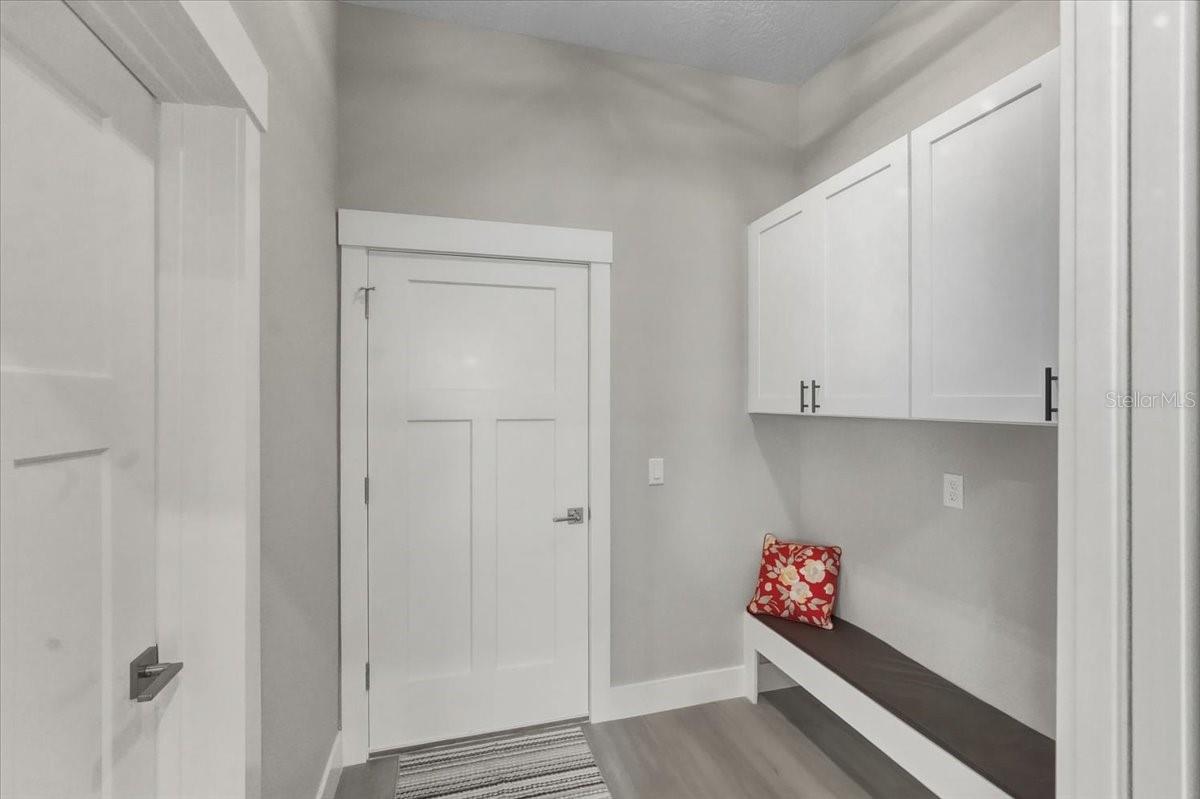 Image 33 of 48 For 1464 Hambletonian Drive