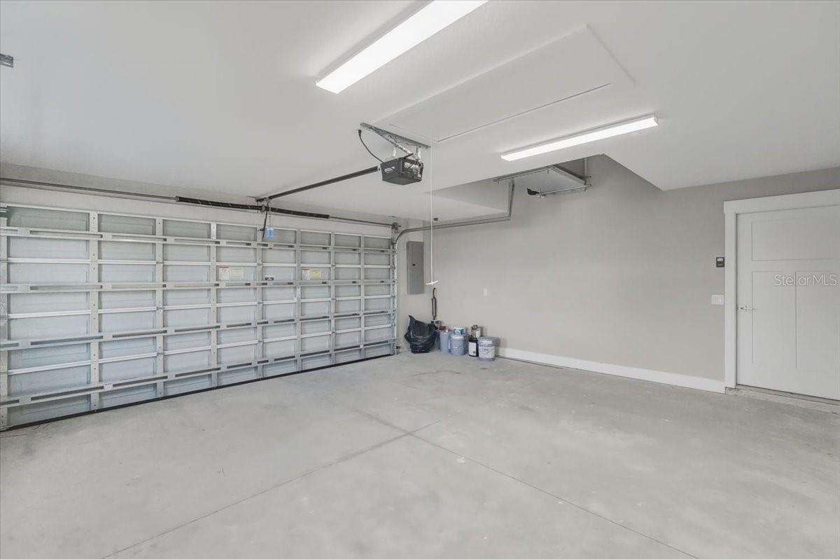 Image 34 of 48 For 1464 Hambletonian Drive