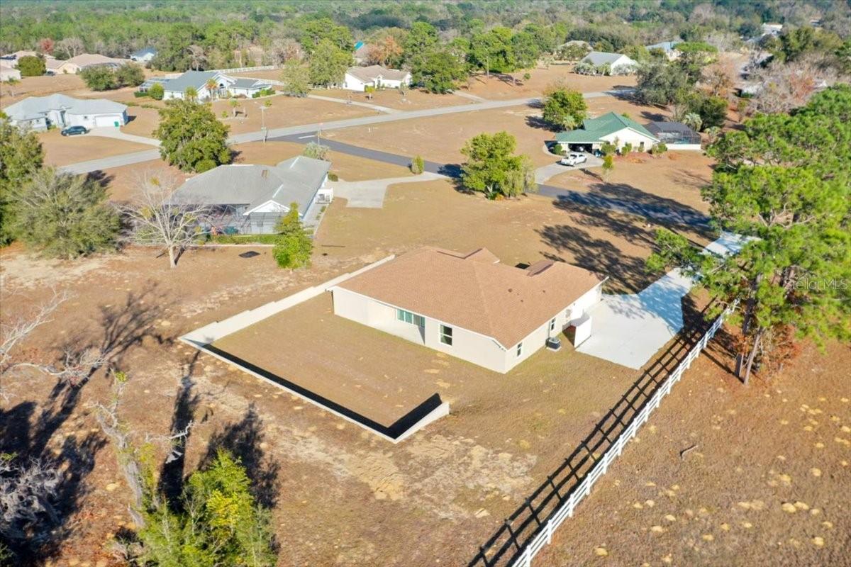 Image 44 of 48 For 1464 Hambletonian Drive