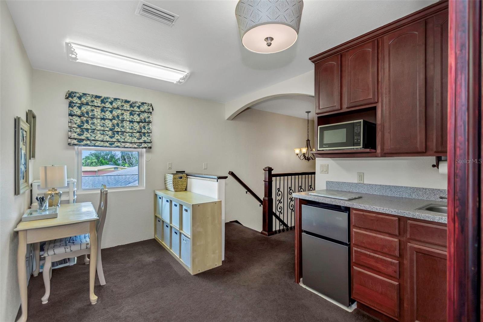 Image 30 of 59 For 2801 Miriam Street S