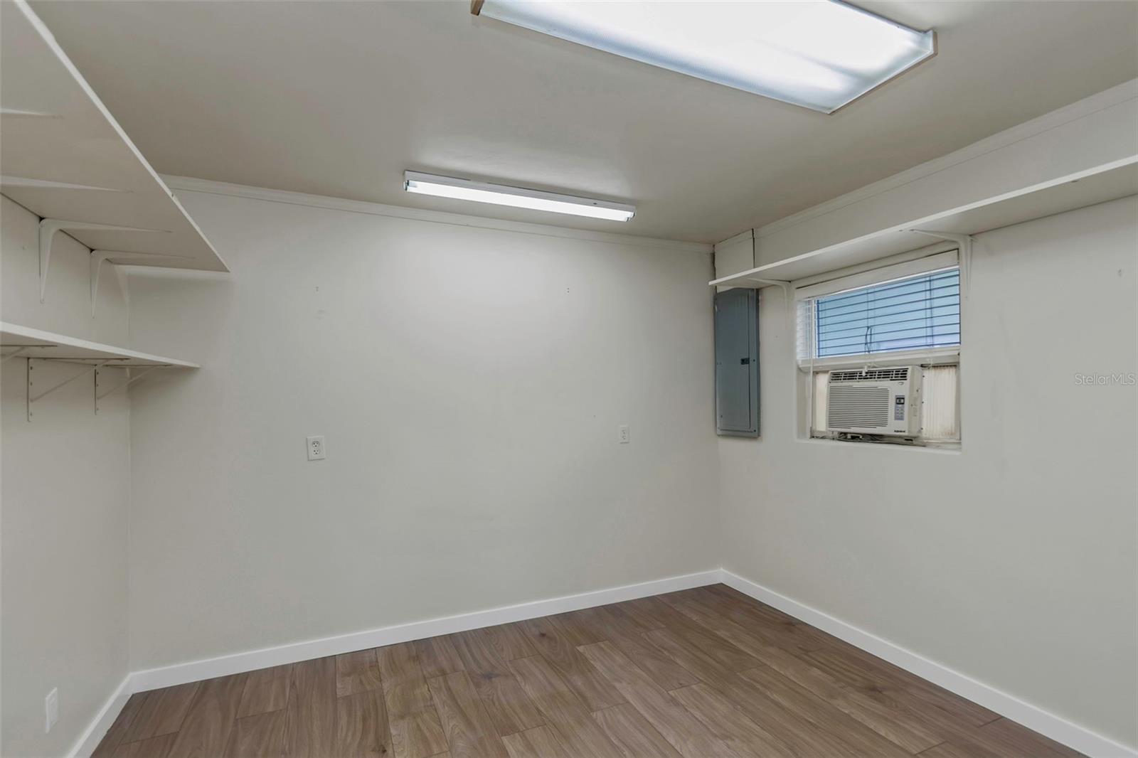 Image 58 of 59 For 2801 Miriam Street S