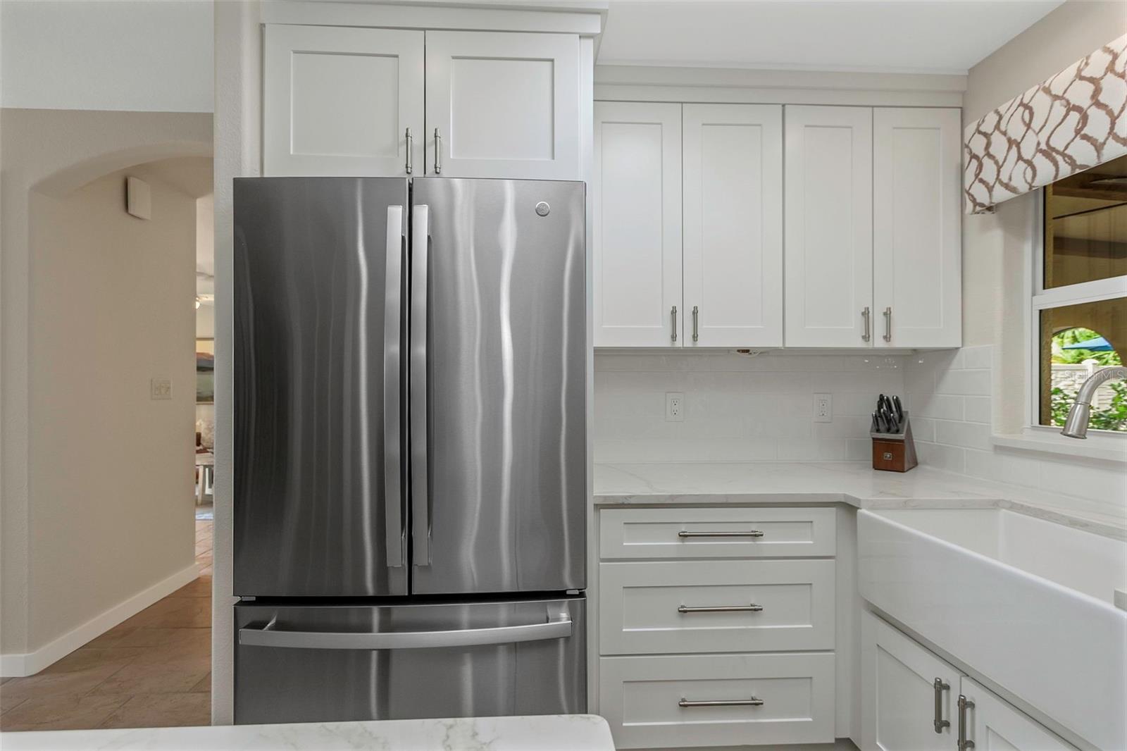 Image 7 of 59 For 2801 Miriam Street S