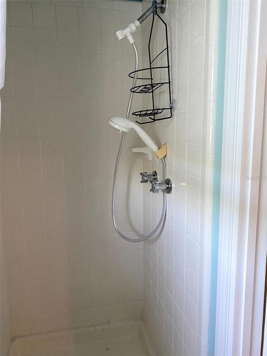 Image 18 of 26 For 1500 County Road 1  54