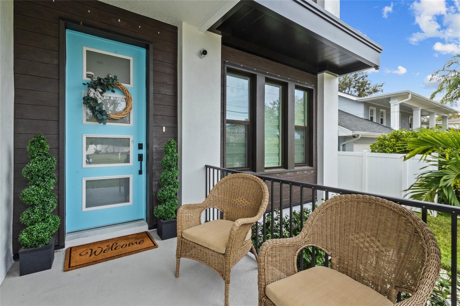 Image 4 of 49 For 4104 Cleveland Street