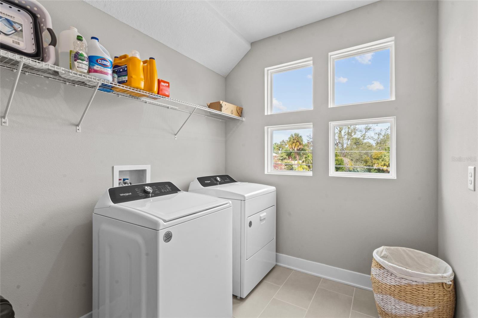 Image 40 of 49 For 4104 Cleveland Street