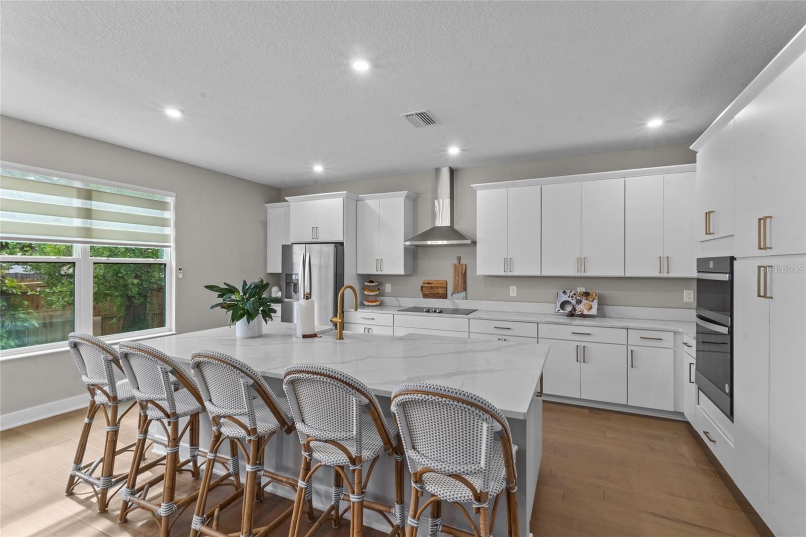 Image 7 of 49 For 4104 Cleveland Street