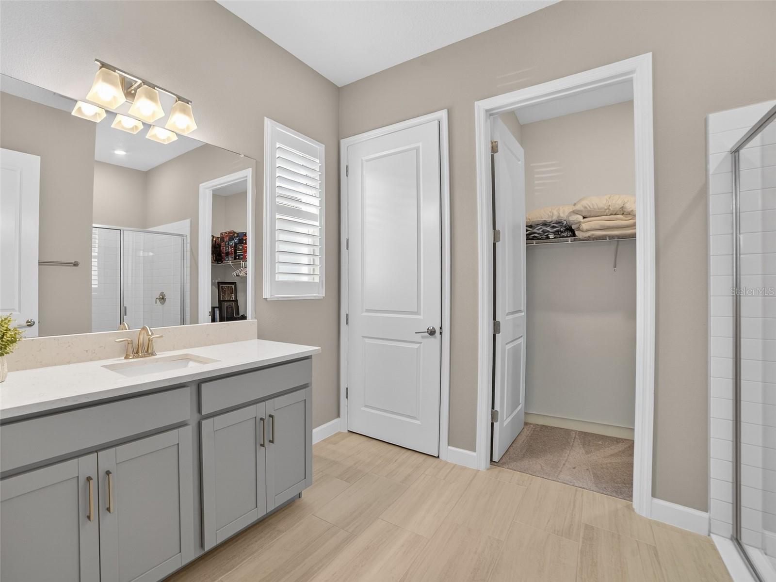 Image 22 of 65 For 12207 Violet Jasper Drive