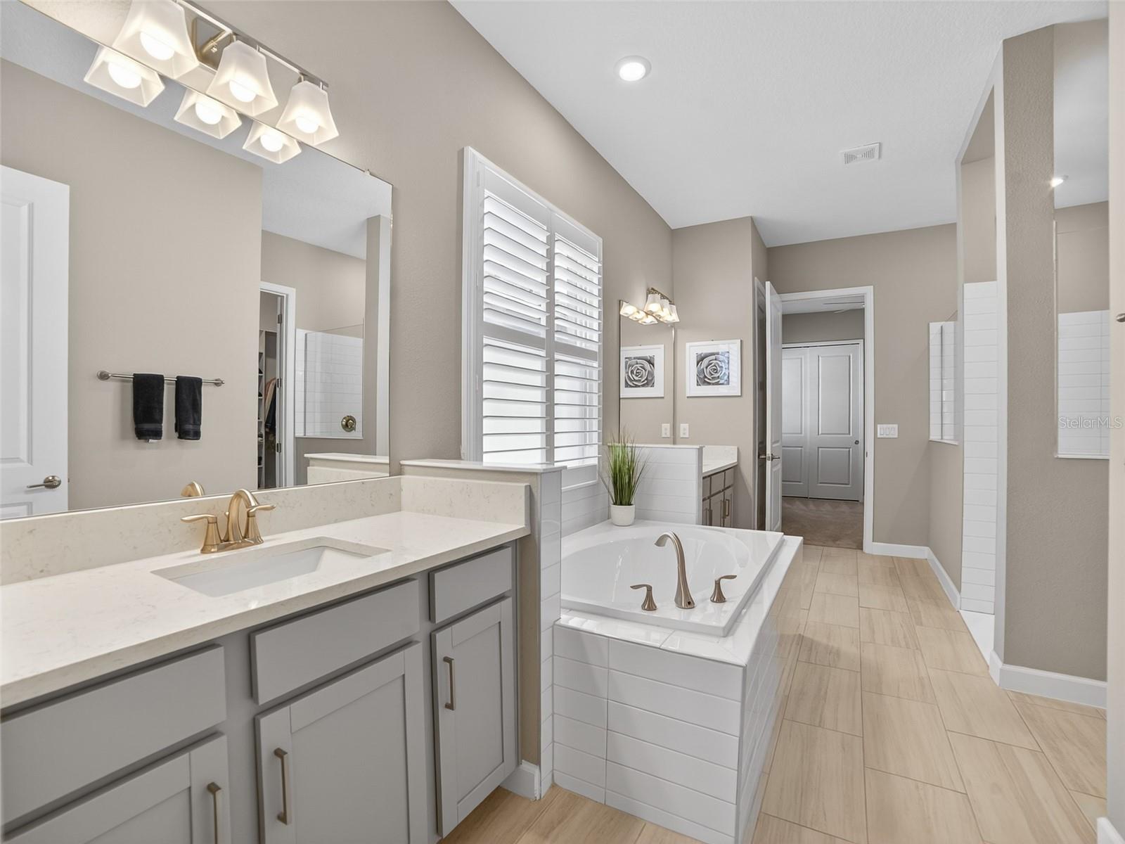 Image 30 of 65 For 12207 Violet Jasper Drive