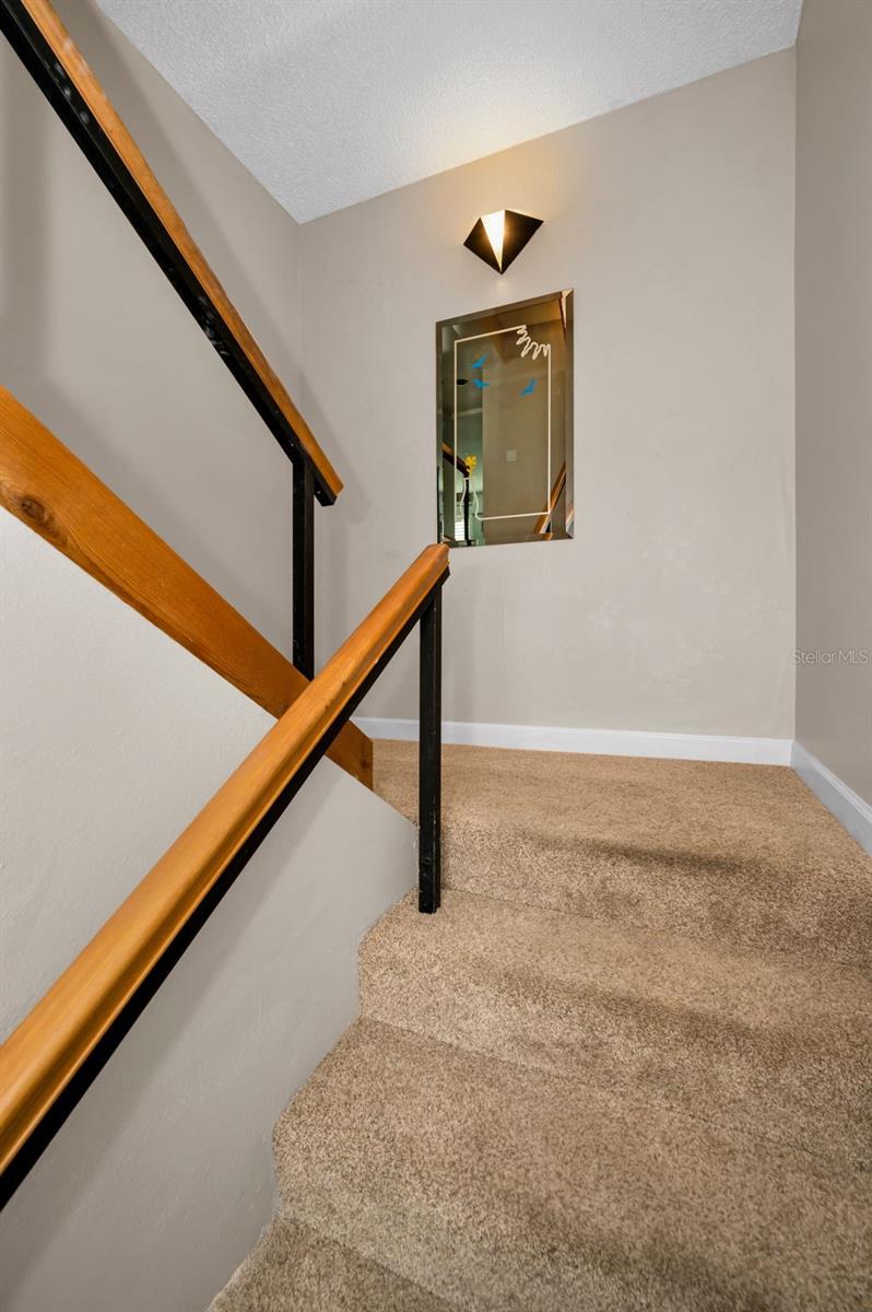 Image 13 of 84 For 1451 Gulf Boulevard 207