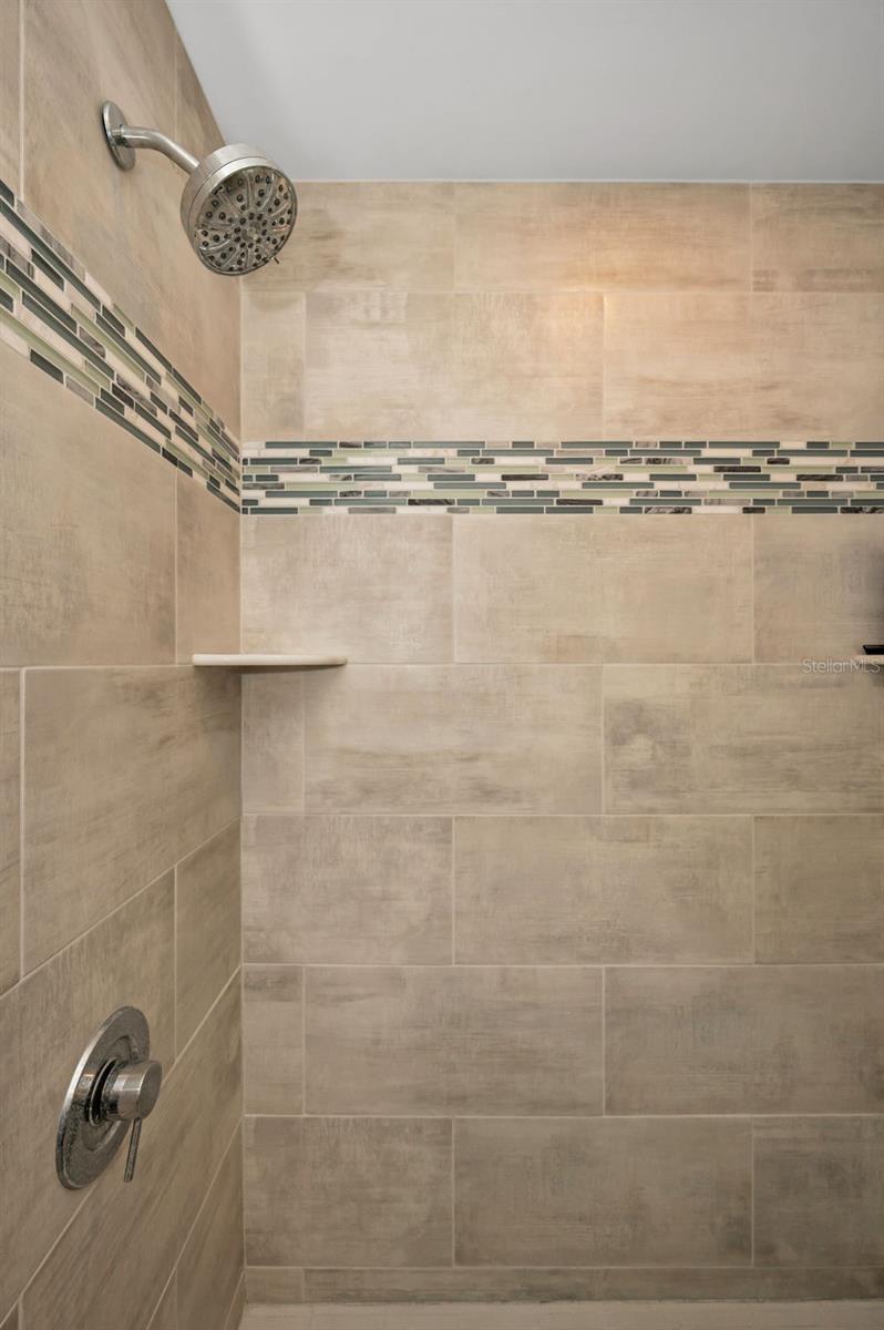 Image 52 of 84 For 1451 Gulf Boulevard 207