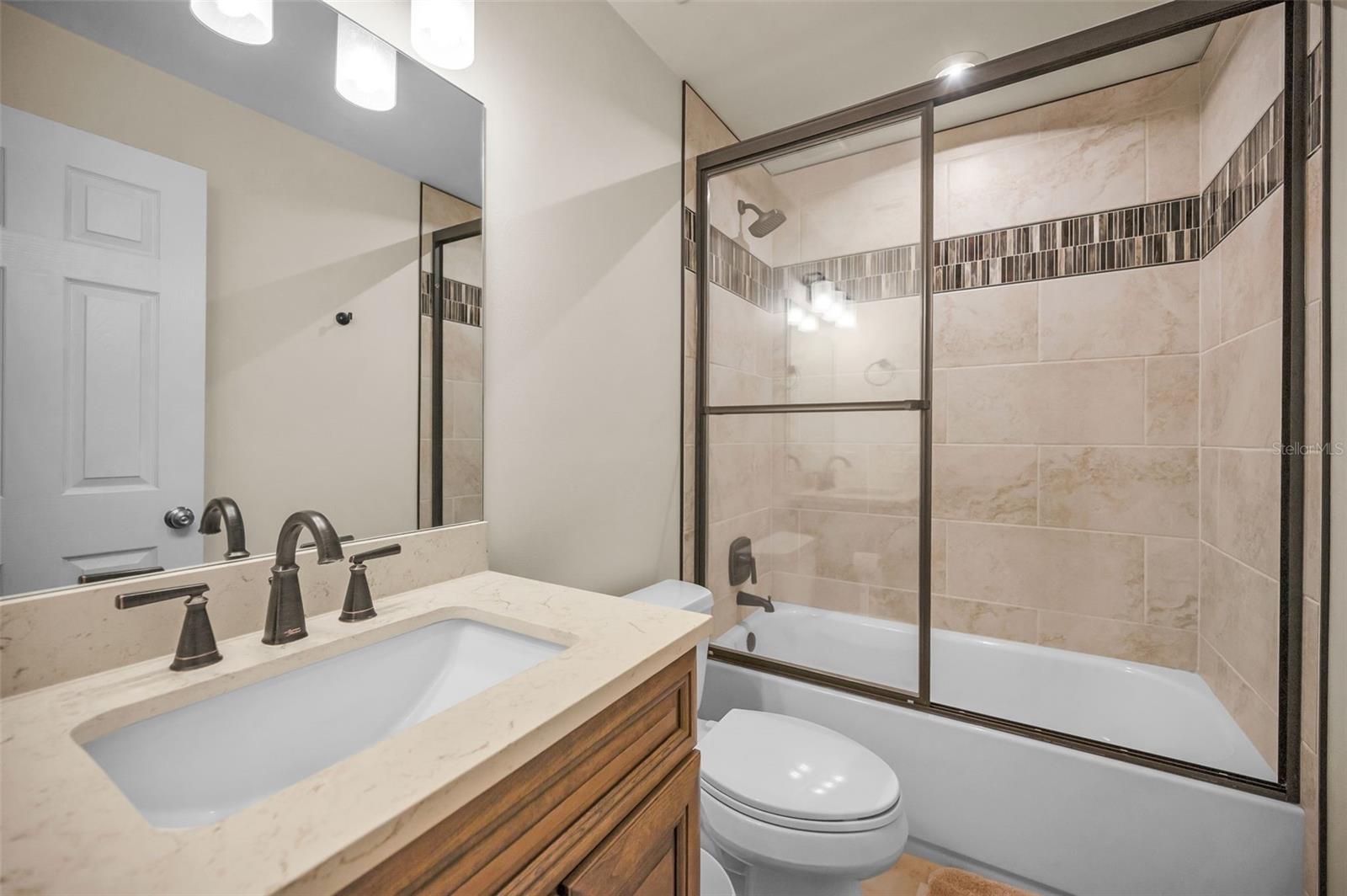 Image 56 of 84 For 1451 Gulf Boulevard 207