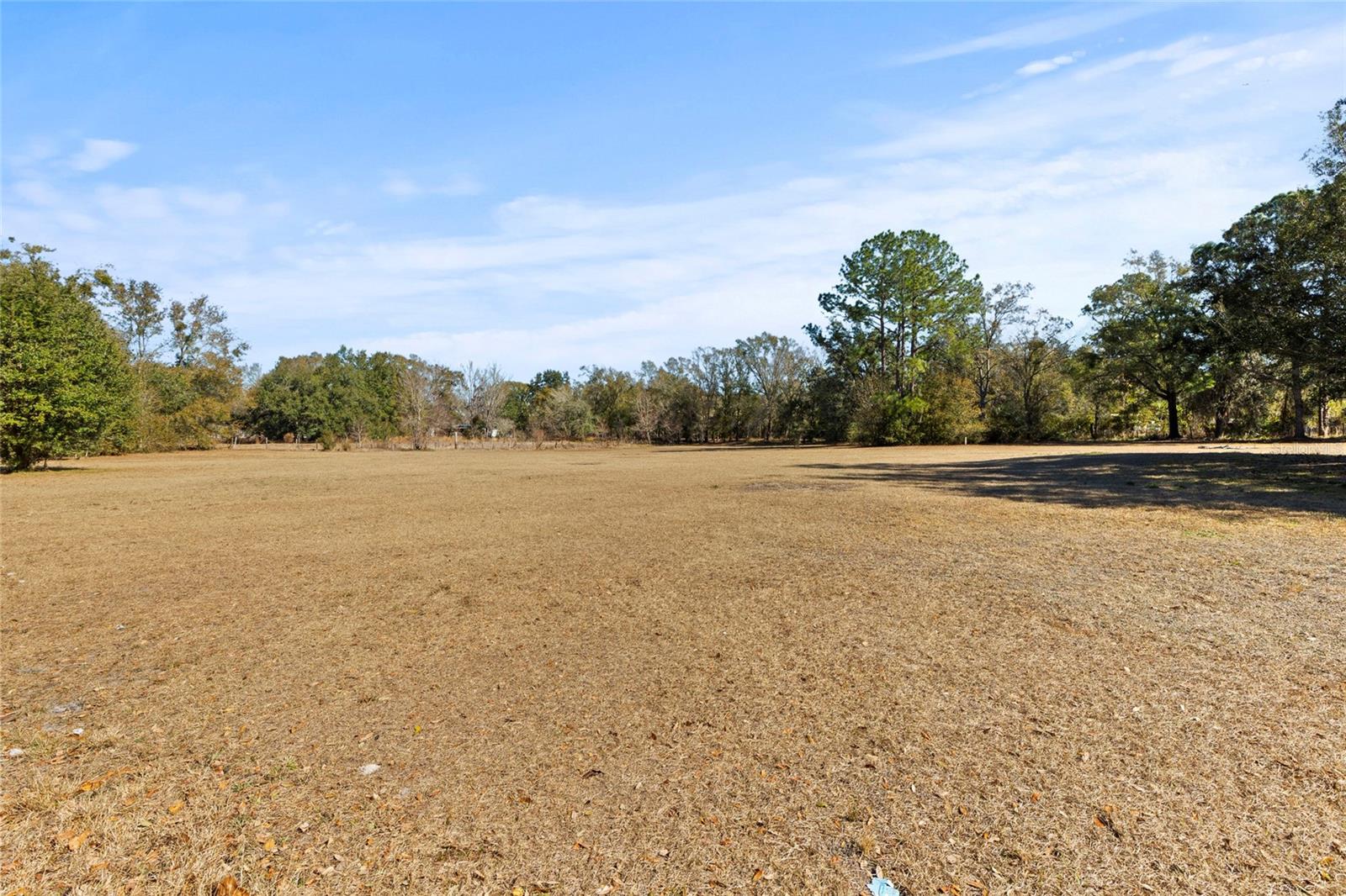 Image 2 of 3 For 4815 1-2 Deeson Road