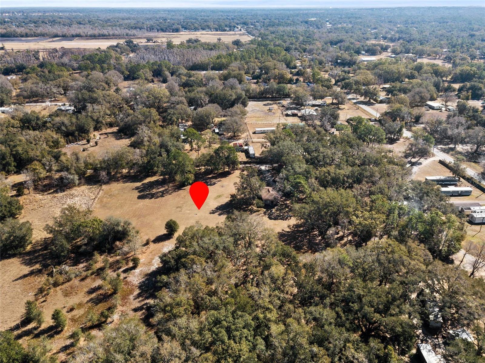 Image 3 of 3 For 4815 1-2 Deeson Road