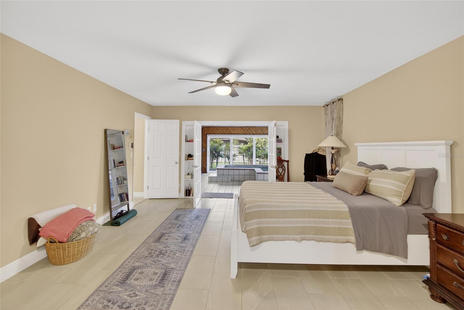 Image 44 of 99 For 133 Barrington Drive