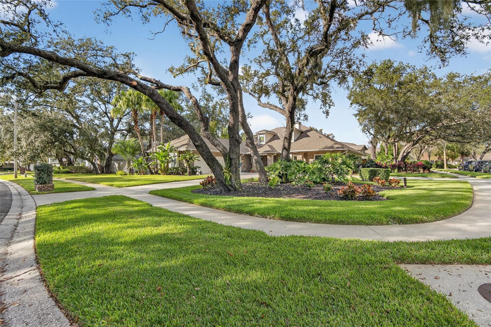 Image 78 of 99 For 133 Barrington Drive