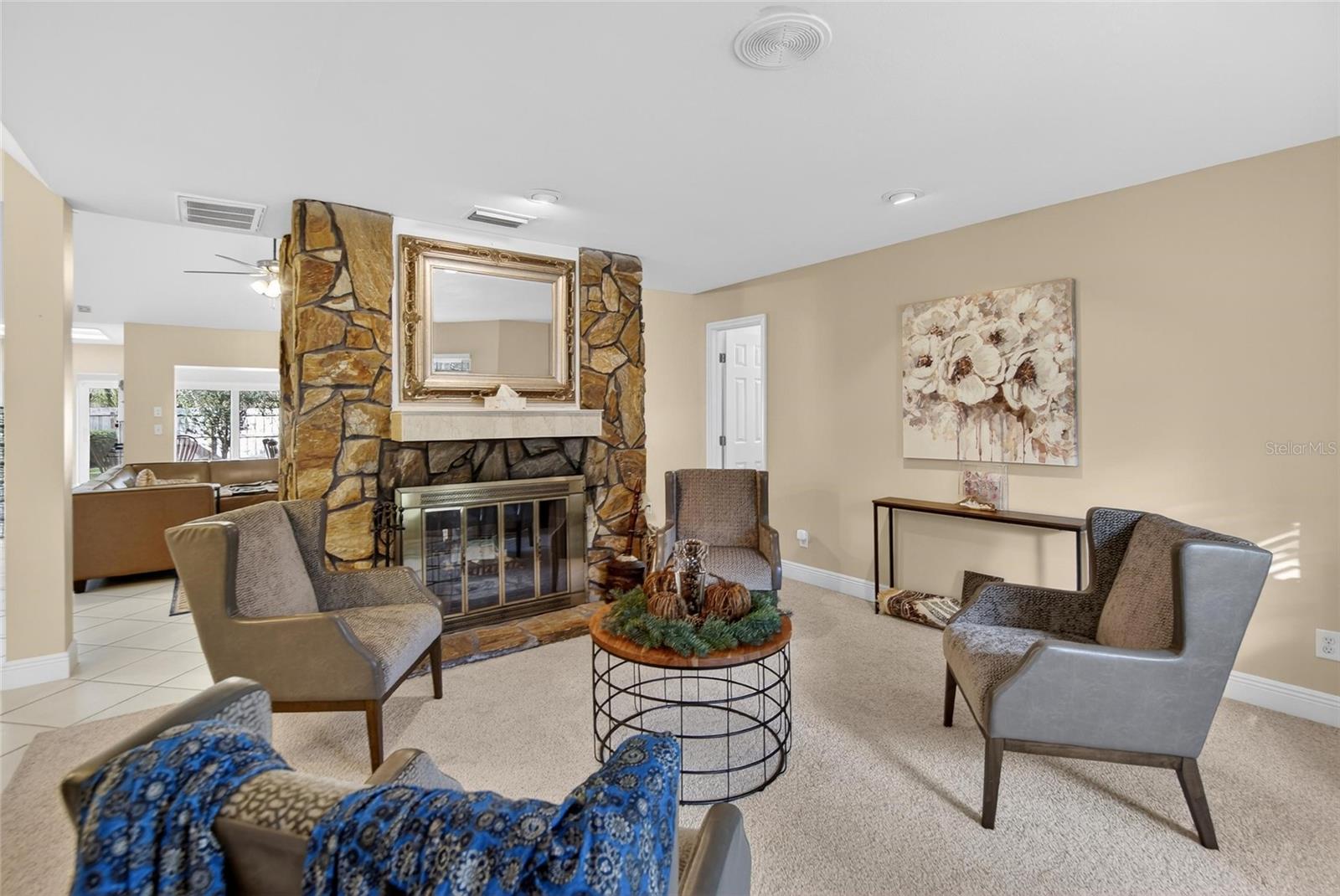 Image 8 of 99 For 133 Barrington Drive