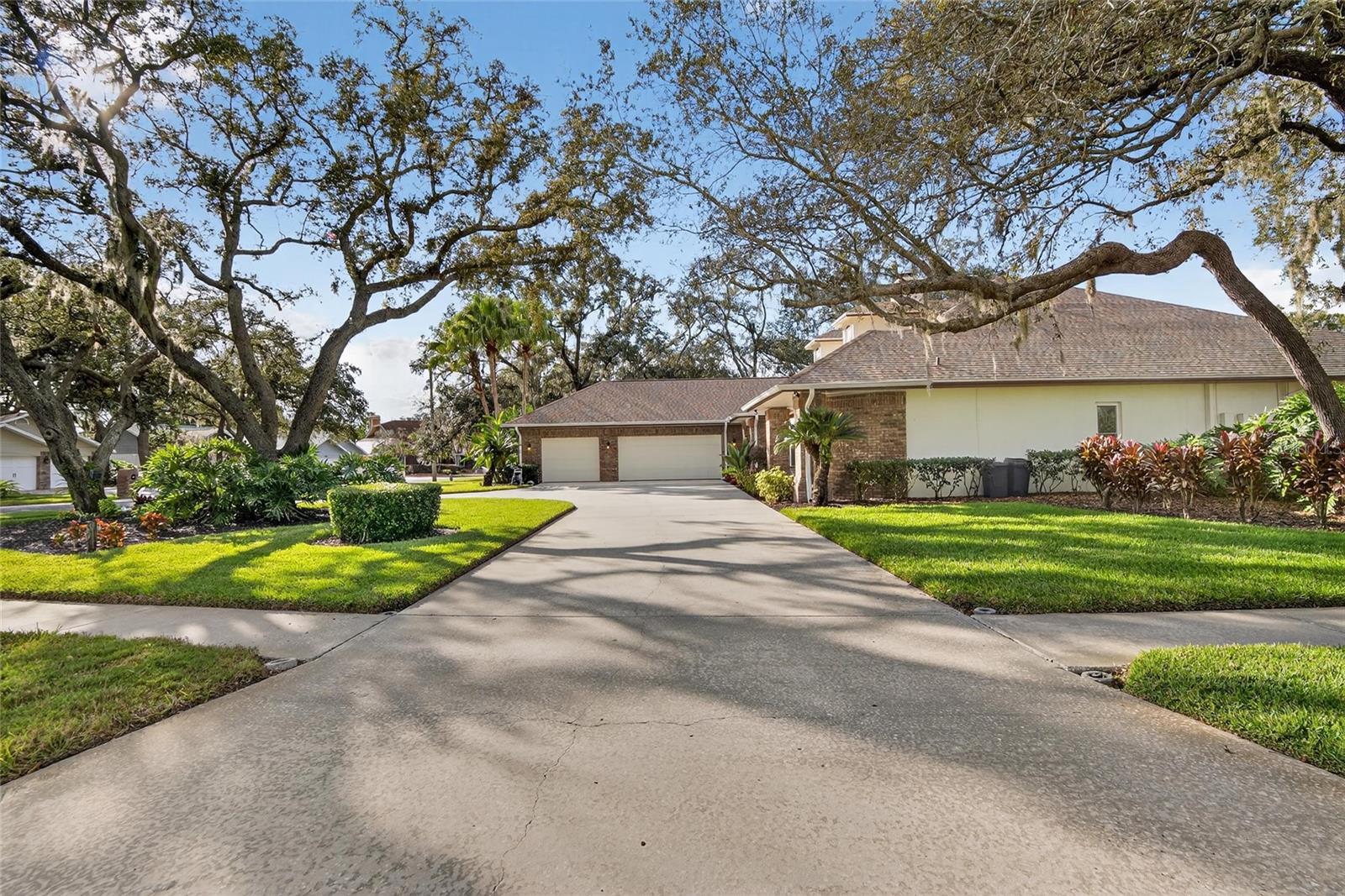 Image 81 of 99 For 133 Barrington Drive