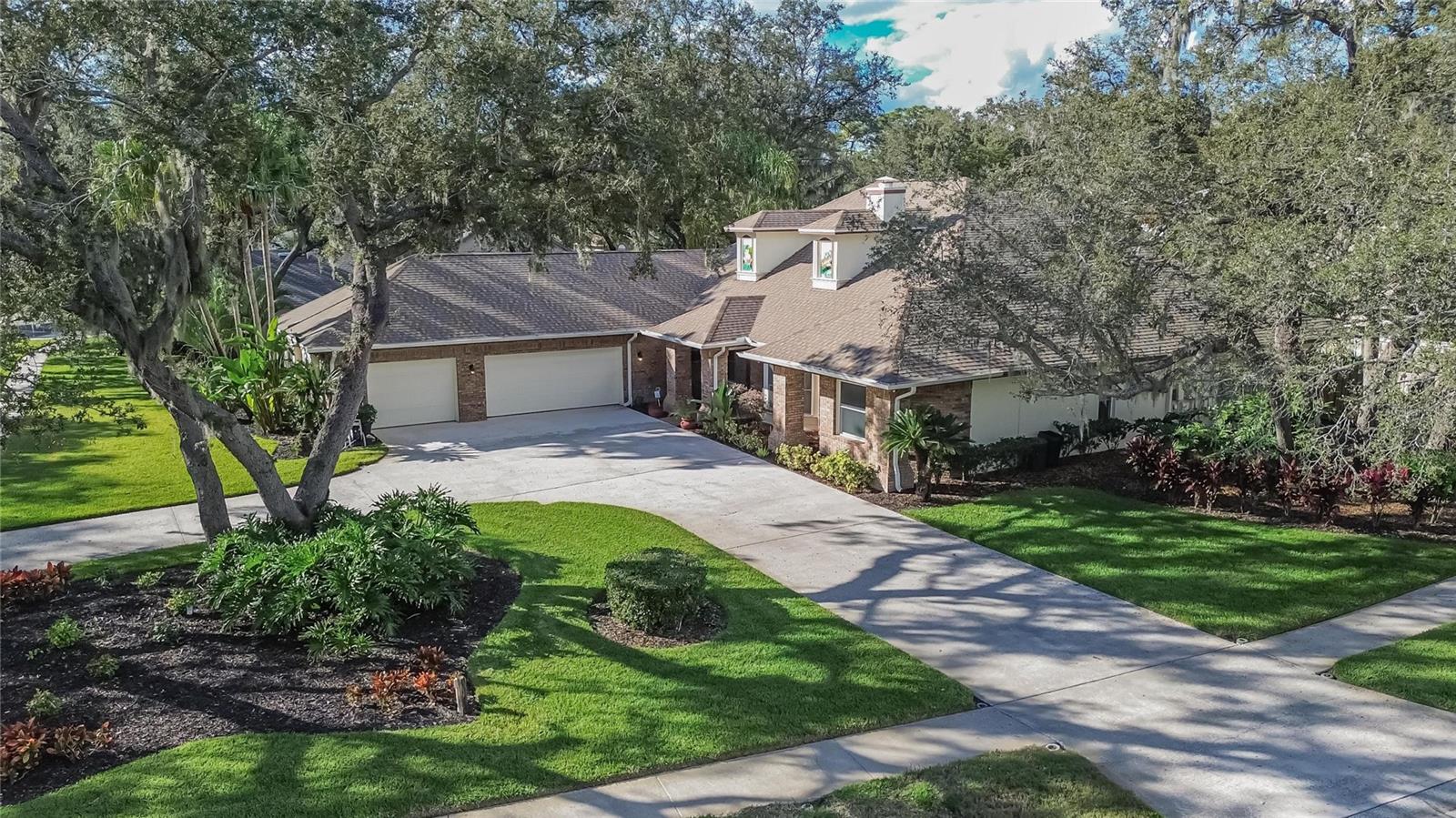 Image 83 of 99 For 133 Barrington Drive