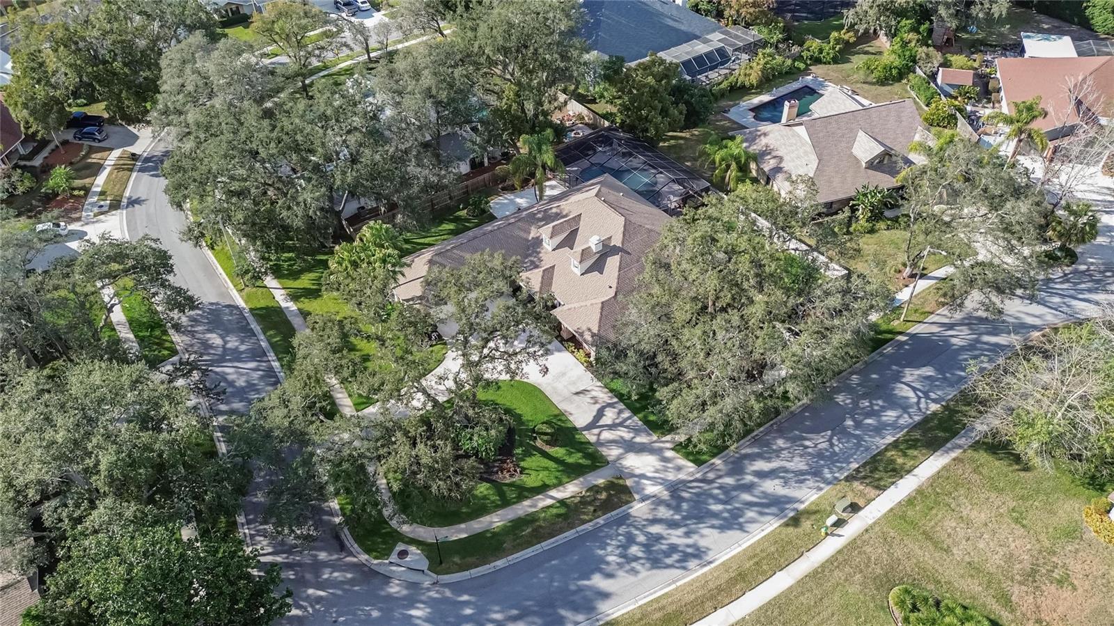 Image 91 of 99 For 133 Barrington Drive