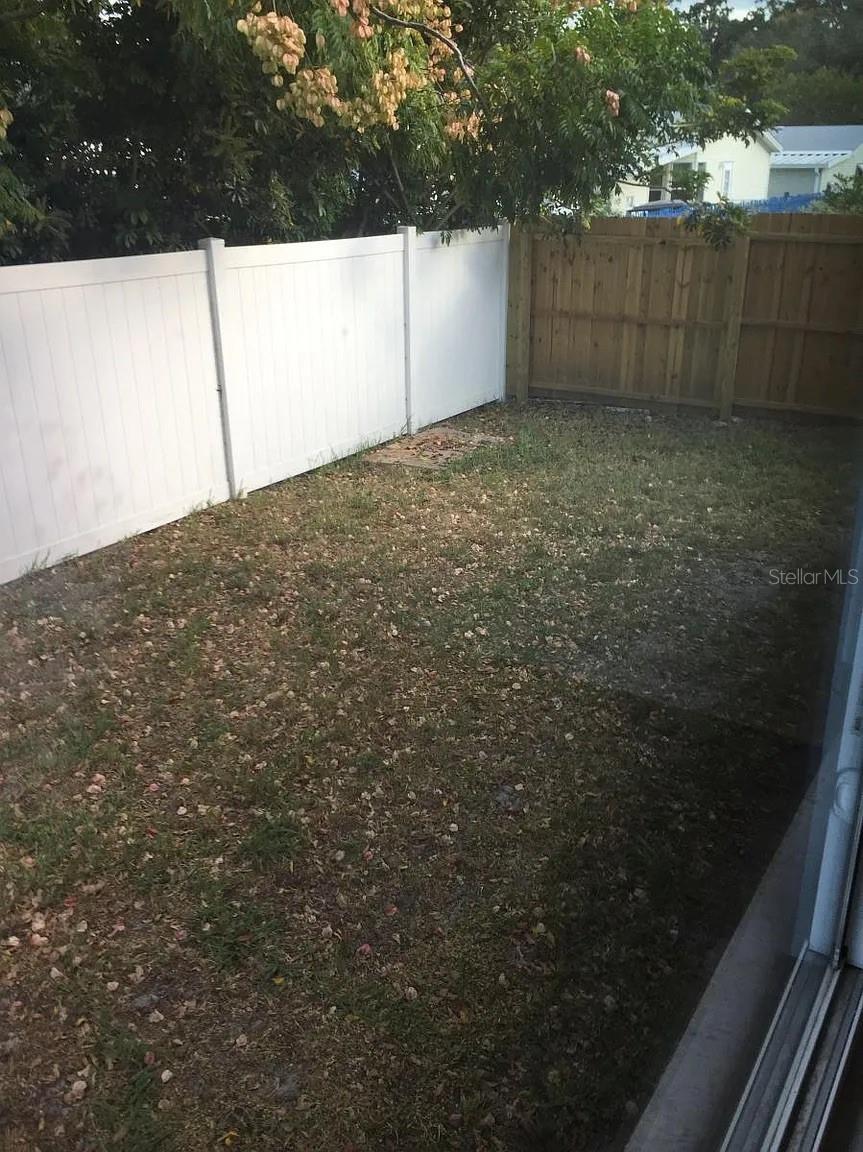 Image 11 of 12 For 3115 Winchester Drive