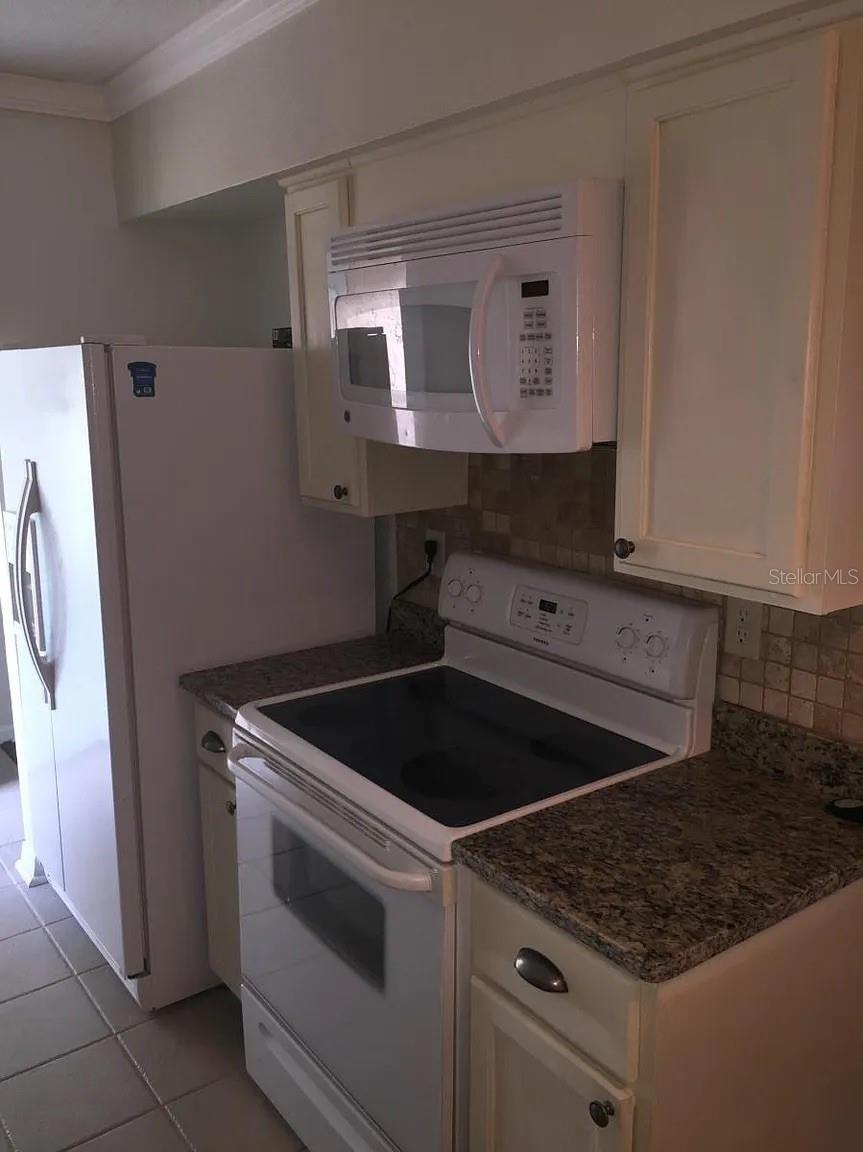 Image 3 of 12 For 3115 Winchester Drive