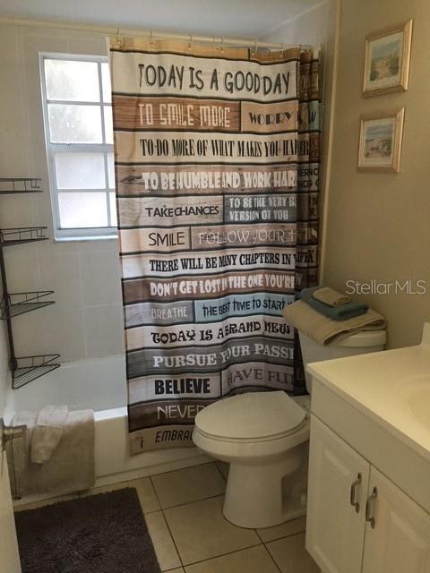 Image 8 of 11 For 7710 Bayshore Drive 2