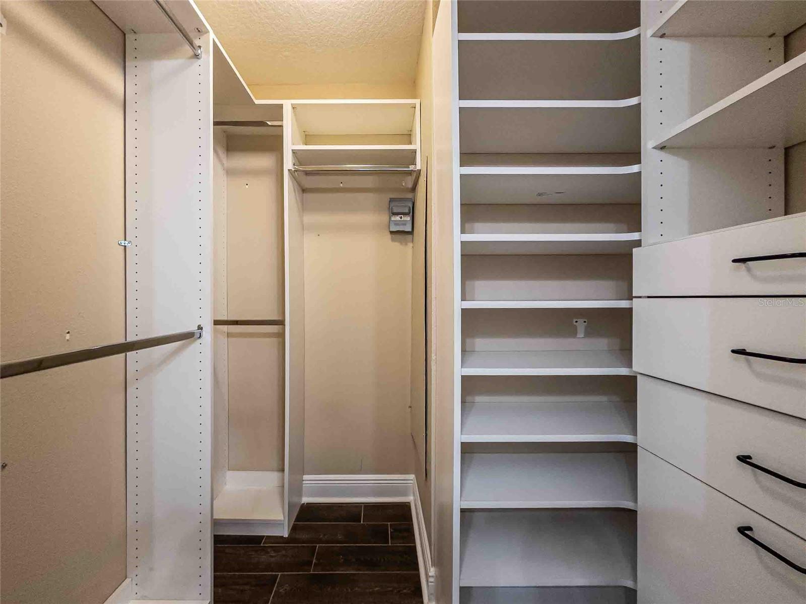 Image 13 of 32 For 21032 Picasso Court 106