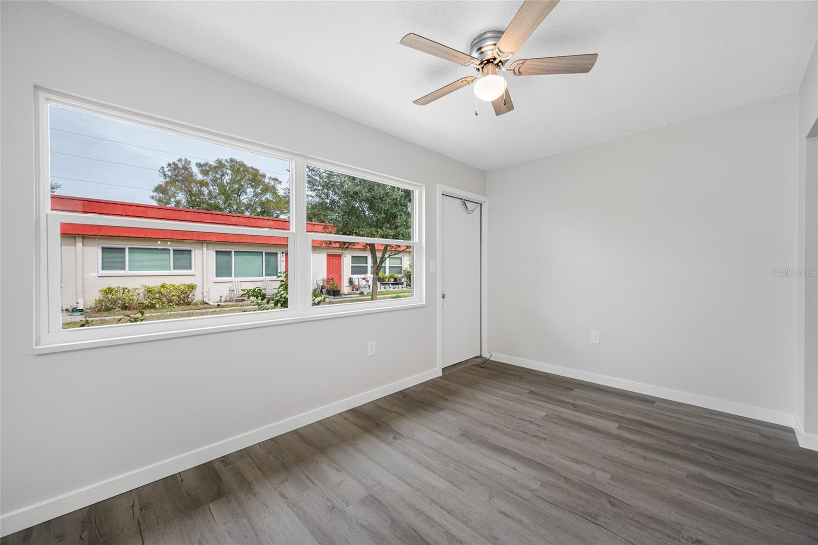 Image 12 of 35 For 5860 38th Avenue N 34