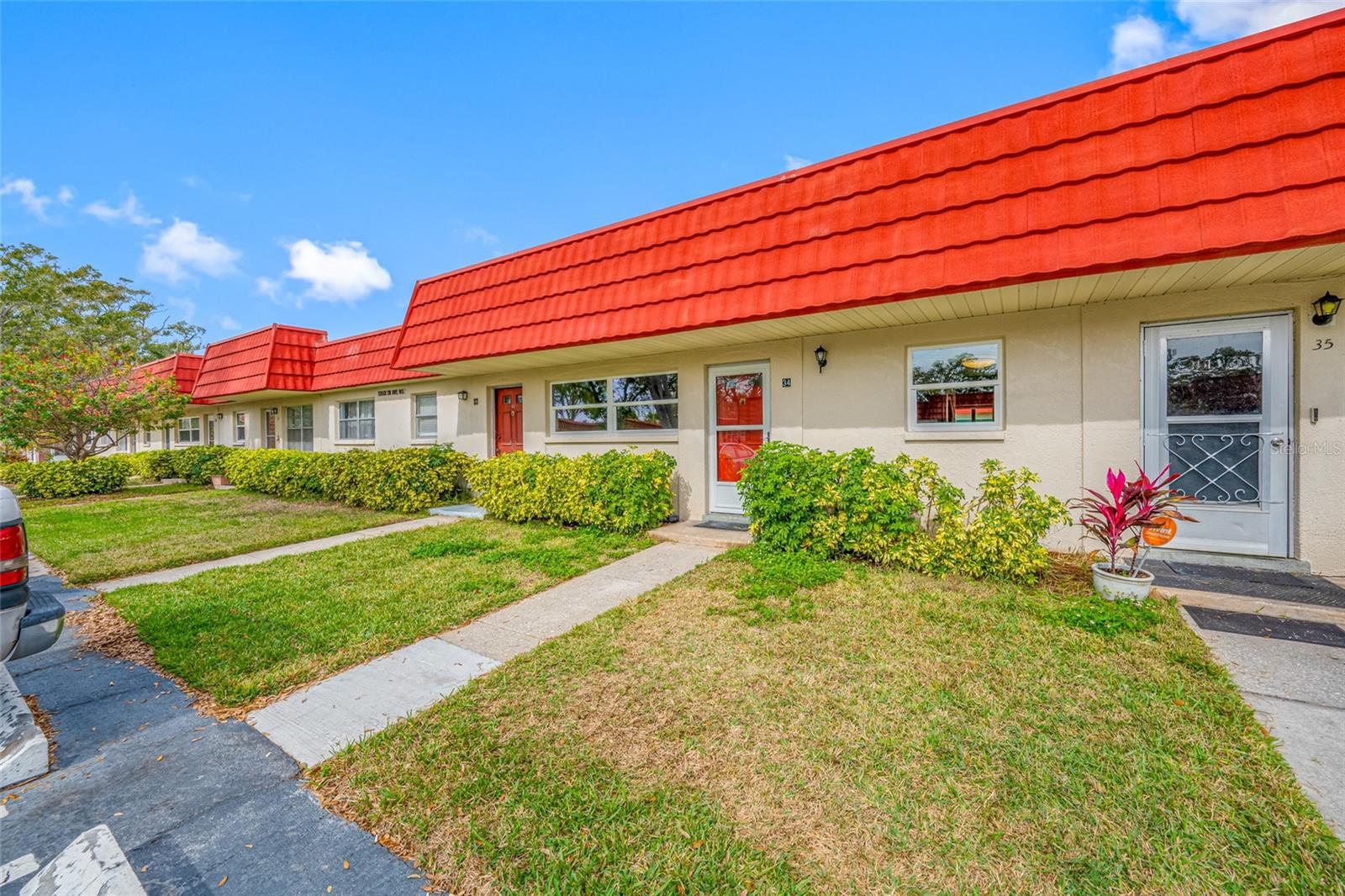 Image 35 of 35 For 5860 38th Avenue N 34