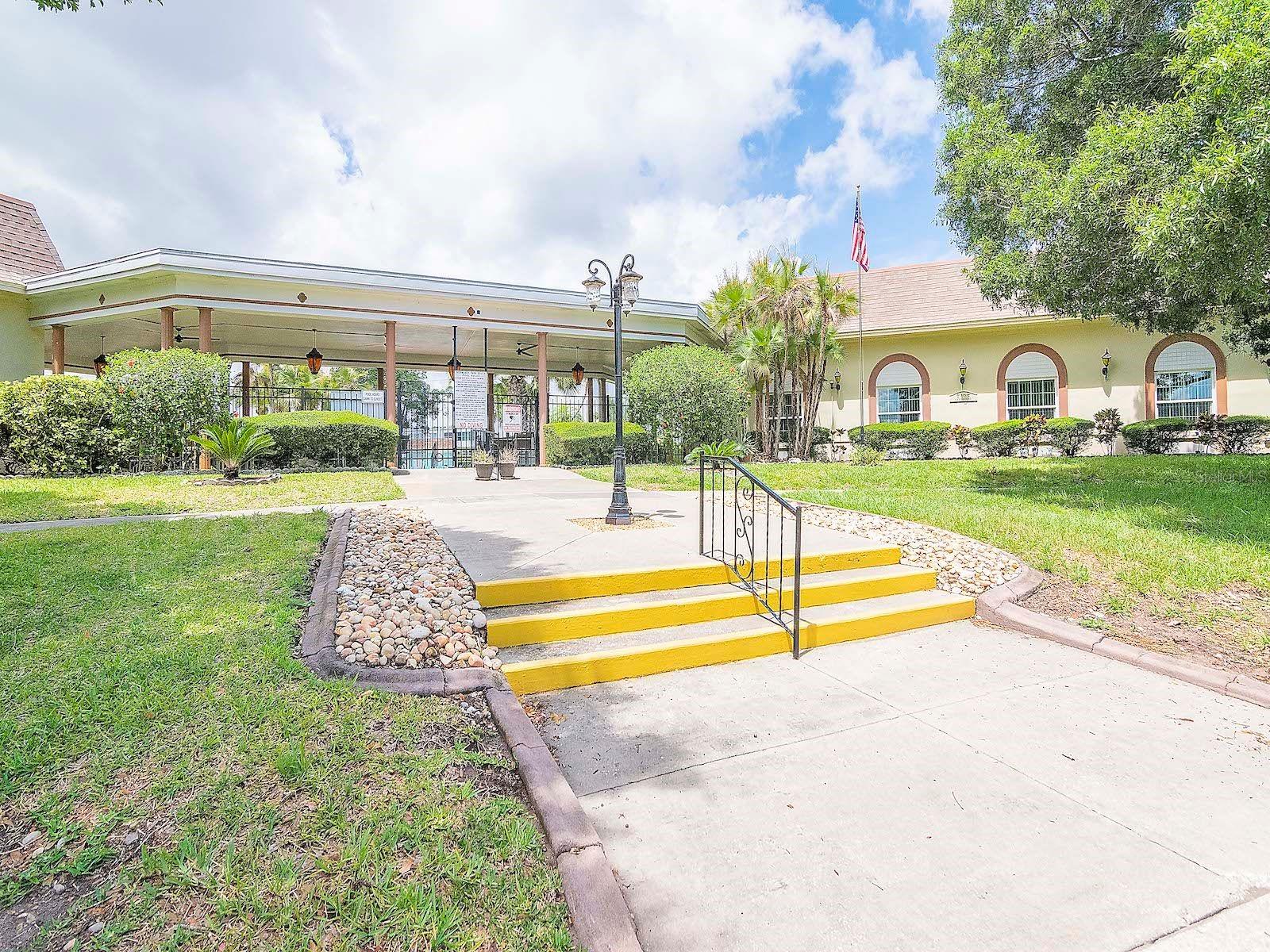 Image 33 of 35 For 1616 Lake Avenue 4