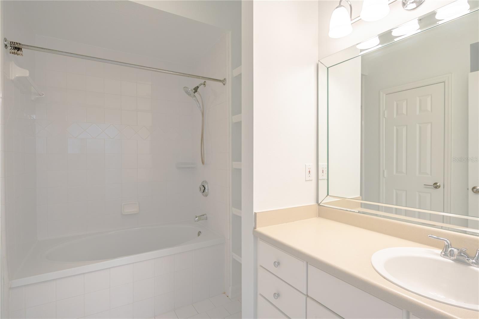 Image 20 of 38 For 800 Dakota Avenue 336