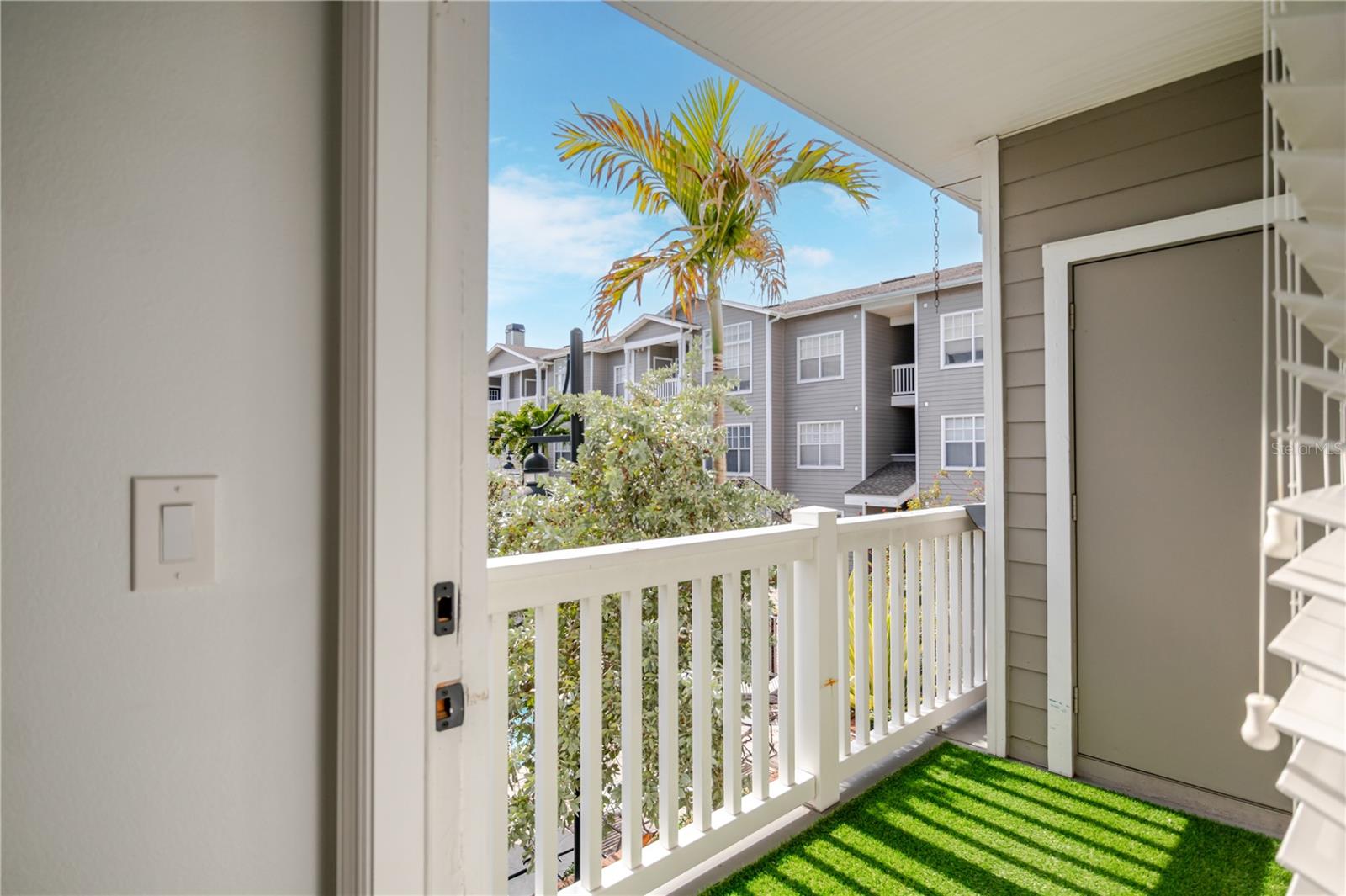 Image 27 of 38 For 800 Dakota Avenue 336