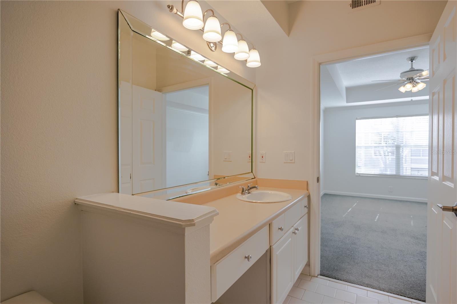 Image 32 of 38 For 800 Dakota Avenue 336