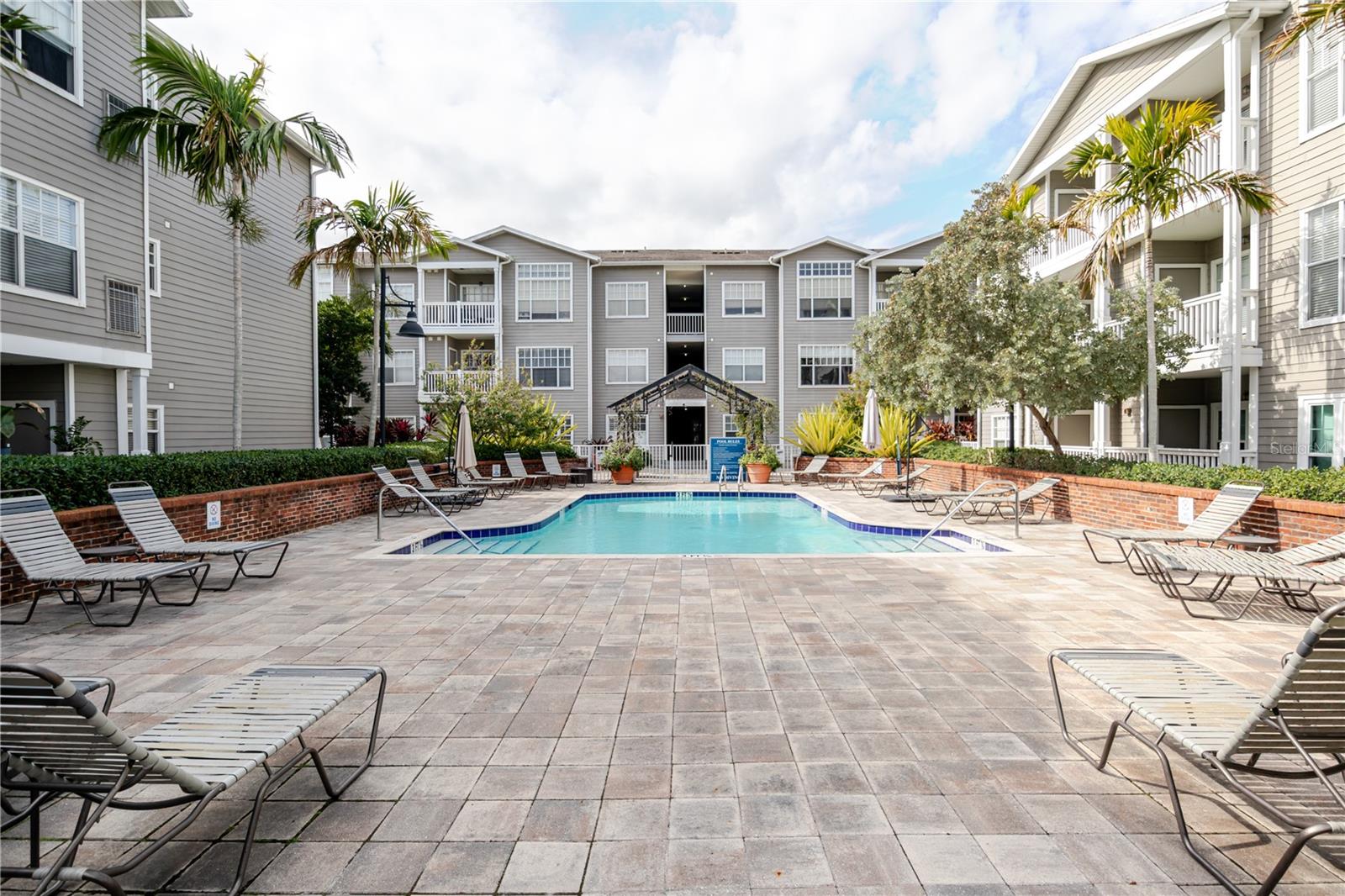 Image 34 of 38 For 800 Dakota Avenue 336