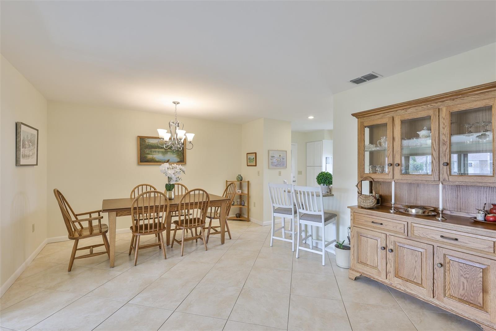 Image 10 of 51 For 1520 Danbury Drive