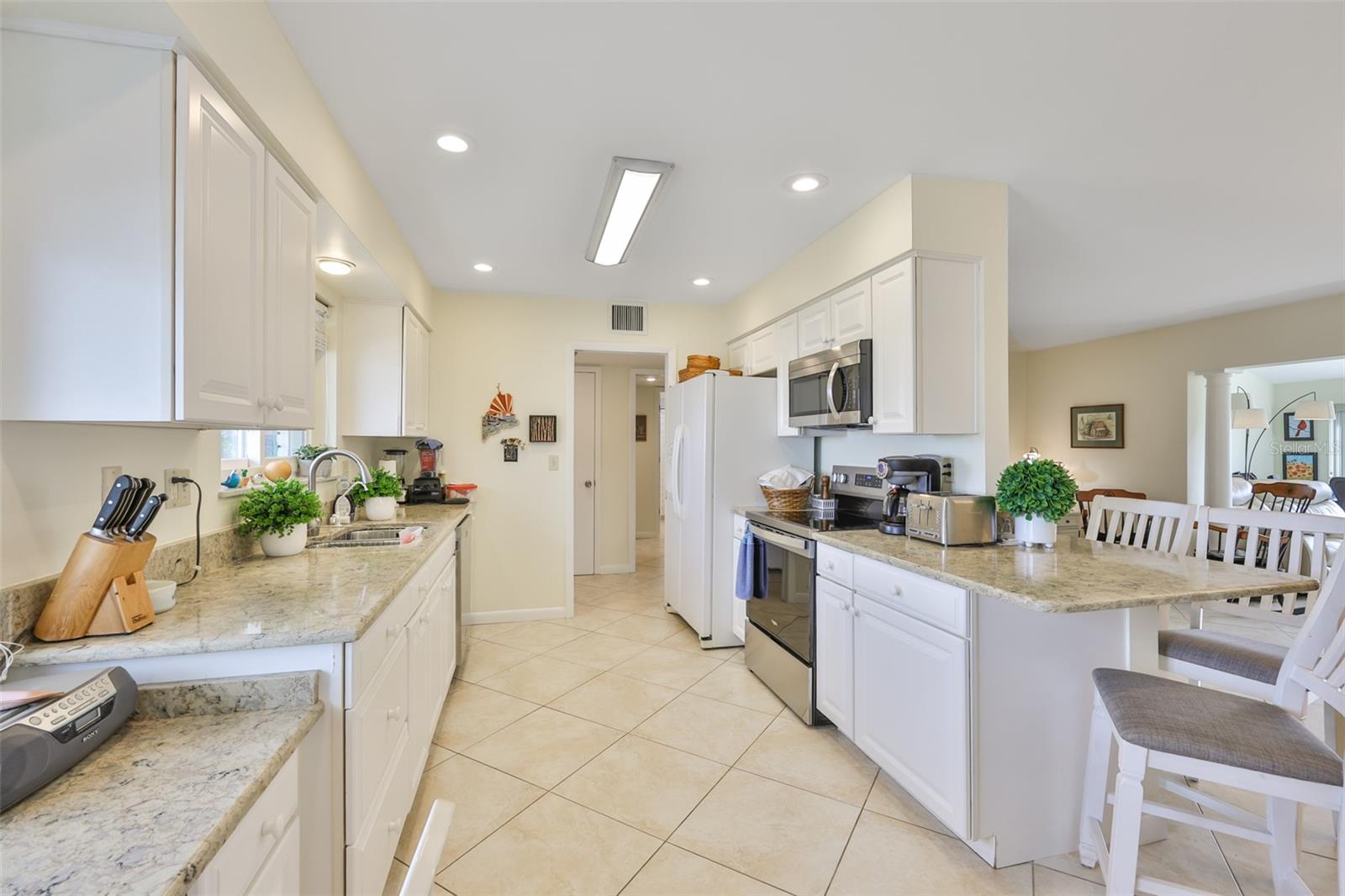 Image 11 of 51 For 1520 Danbury Drive