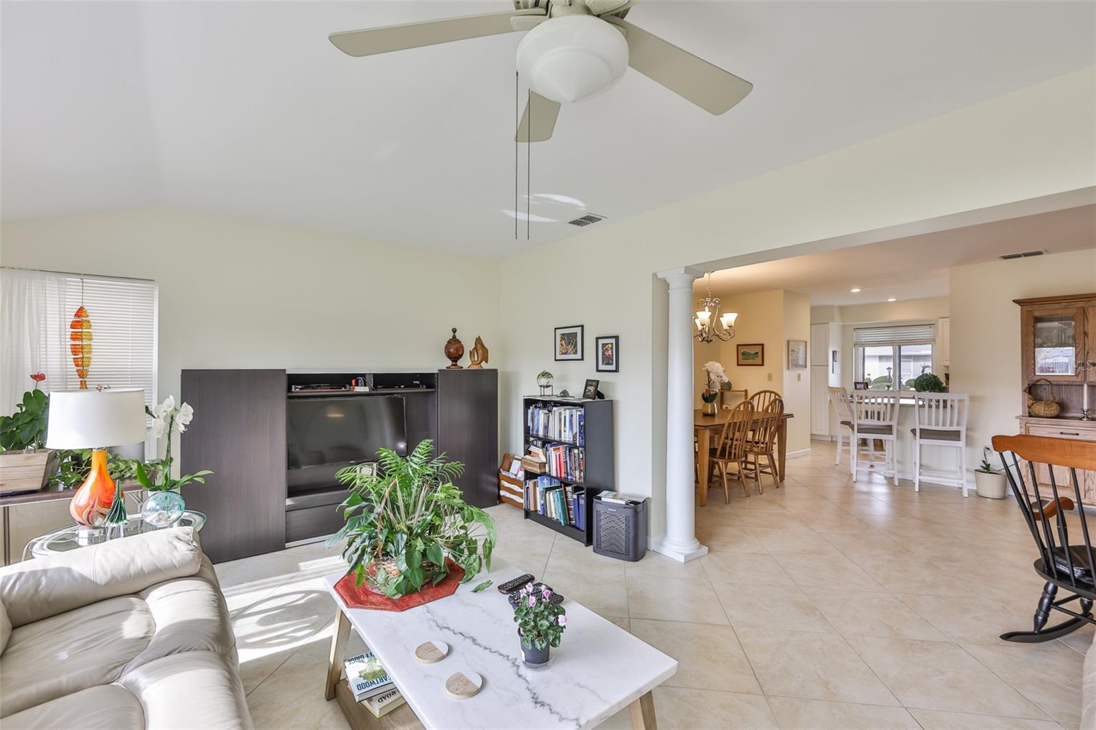 Image 16 of 51 For 1520 Danbury Drive