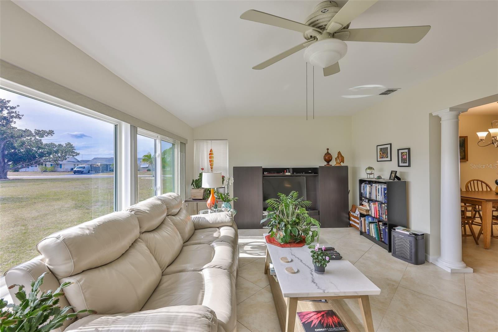 Image 18 of 51 For 1520 Danbury Drive