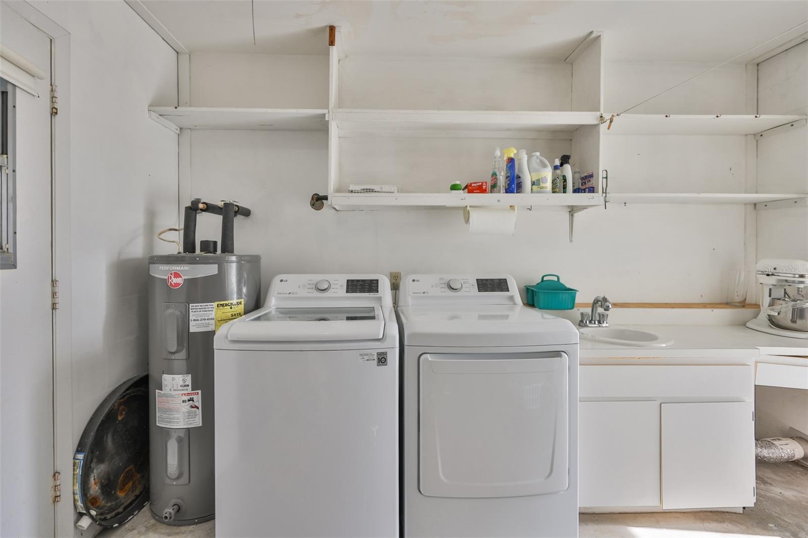 Image 27 of 51 For 1520 Danbury Drive